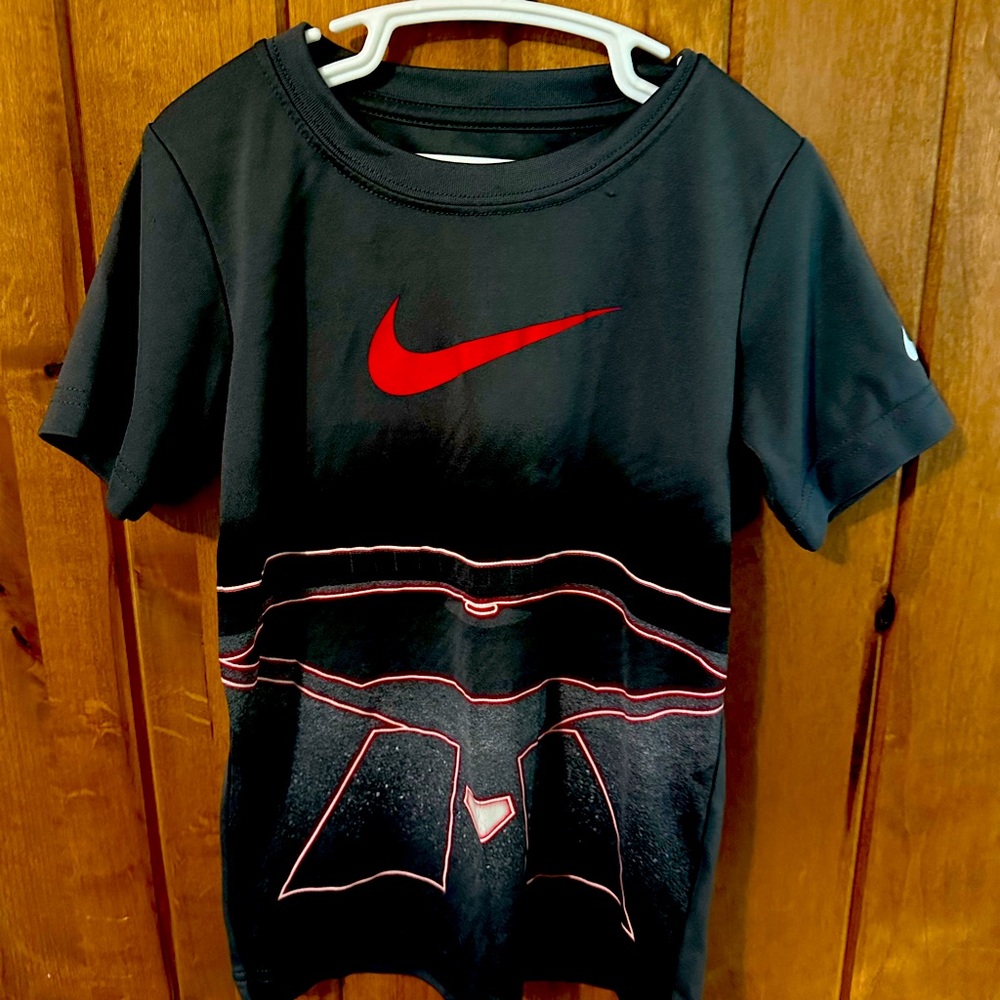 The Nike Tee
